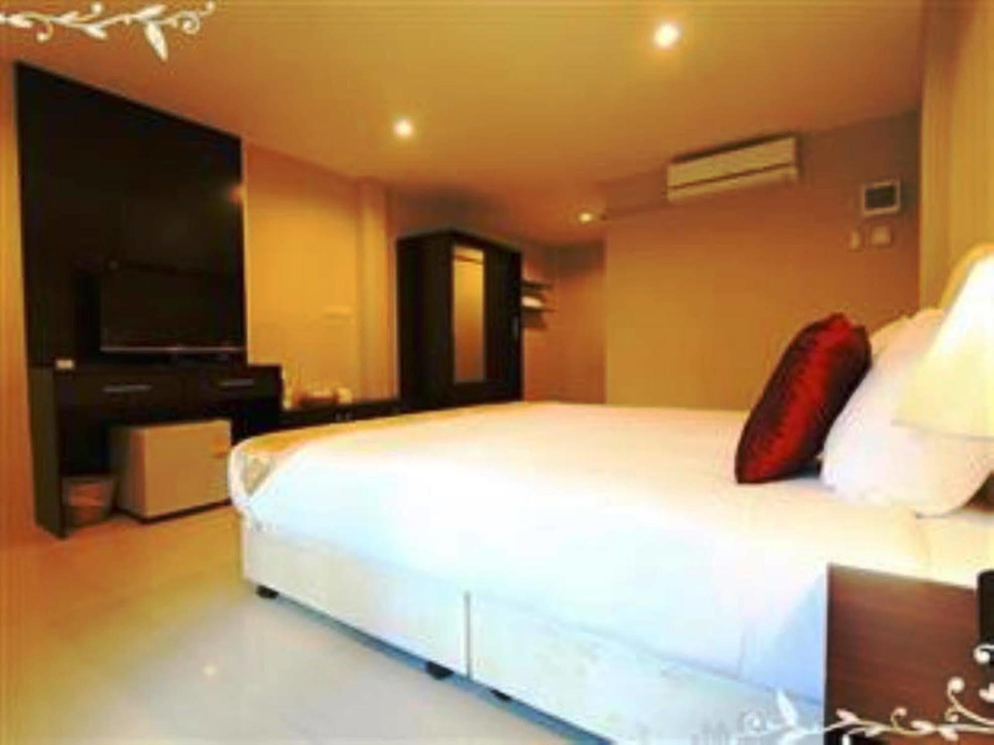 ไอเฮาส์ เชียงราย Hotel ภายนอก รูปภาพ