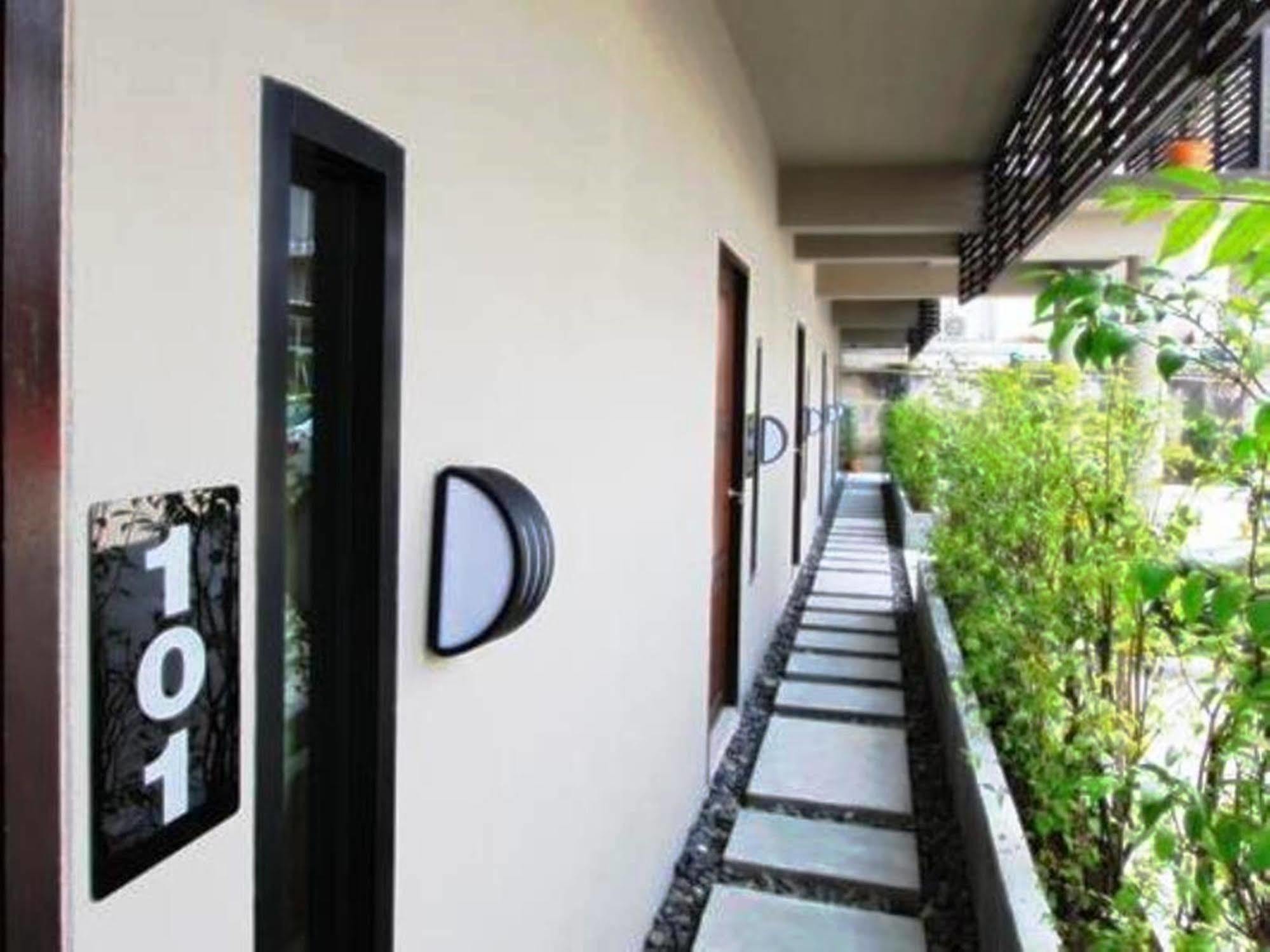 ไอเฮาส์ เชียงราย Hotel ภายนอก รูปภาพ